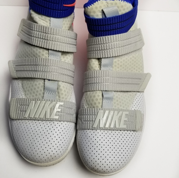 Nike LeBron Soldier 11 Sneakers - Picture 3 of 9